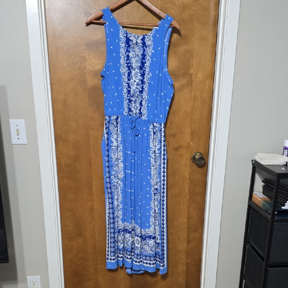 Blue Printed Sleeveless Maxi Dress - Women's